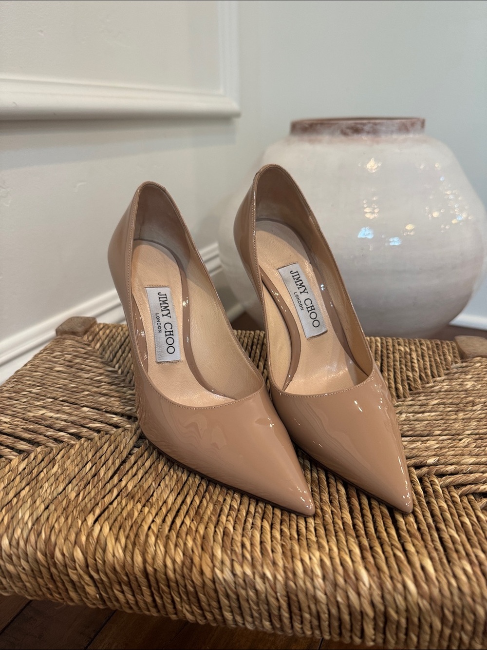 Jimmy Choo Patent Leather Pumps in Nude Beige Size 35 1/2